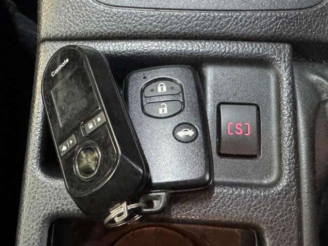 インプレッサスポーツ 2.0 i アイサイト 4WD　ナビ　TV　Bluetooth　Egスターター 2000