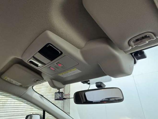 インプレッサスポーツ 2.0 i アイサイト 4WD　ナビ　TV　Bluetooth　Egスターター 2000