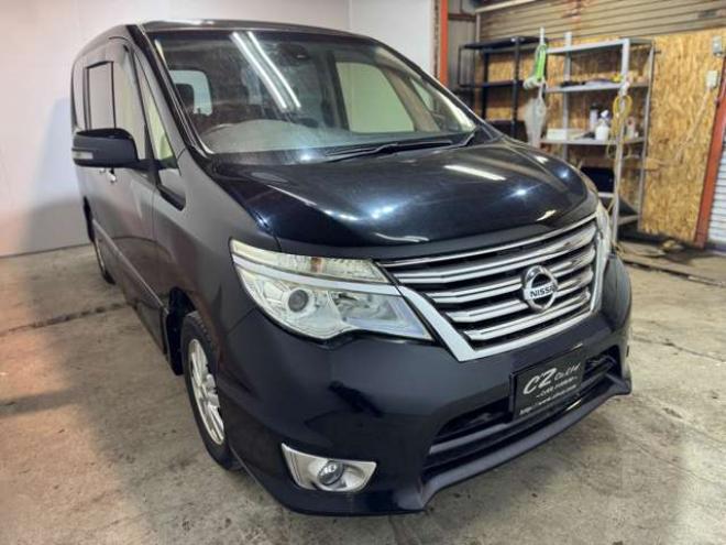 セレナ2.0 ハイウェイスター Vセレクション+Safety 4WD　ナビ　TV　Bluetooth　両側Pスライド　Egスターター　フリップダウン 2000