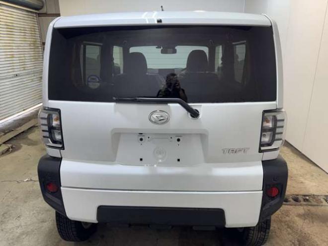 タフトX 4WD　ナビ　TV　Bカメラ　Bluetooth　ガラスルーフ　Egスターター 660