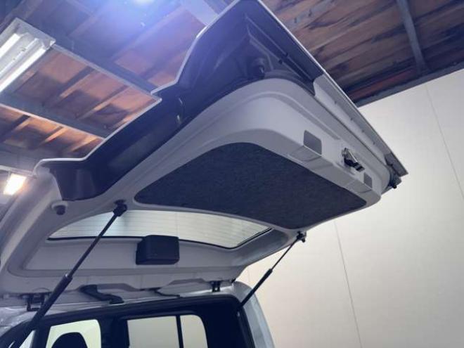 タフトX 4WD　ナビ　TV　Bカメラ　Bluetooth　ガラスルーフ　Egスターター 660