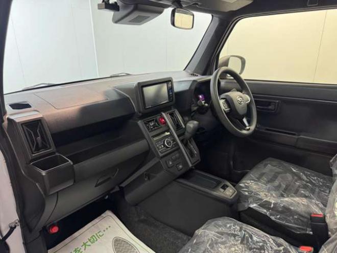 タフトX 4WD　ナビ　TV　Bカメラ　Bluetooth　ガラスルーフ　Egスターター 660