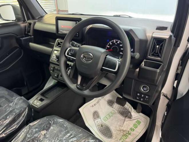 タフトX 4WD　ナビ　TV　Bカメラ　Bluetooth　ガラスルーフ　Egスターター 660
