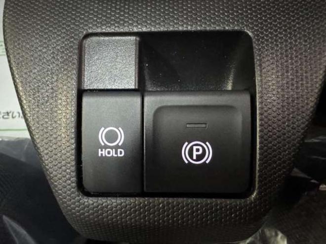 タフトX 4WD　ナビ　TV　Bカメラ　Bluetooth　ガラスルーフ　Egスターター 660