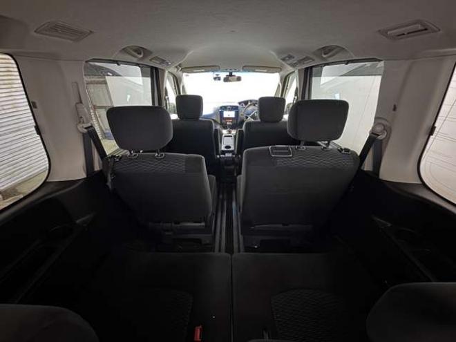 セレナ2.0 ハイウェイスター Sエディション 4WD　ナビ　TV　Bluetooth　Bカメラ　Pスライド　エマージェンシーB 2000