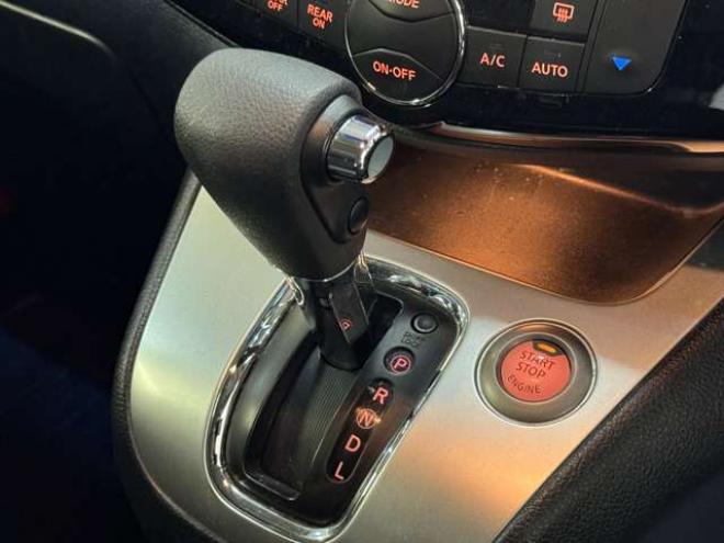 セレナ2.0 ハイウェイスター Sエディション 4WD　ナビ　TV　Bluetooth　Bカメラ　Pスライド　エマージェンシーB 2000