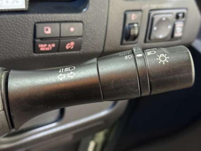 セレナ2.0 ハイウェイスター Sエディション 4WD　ナビ　TV　Bluetooth　Bカメラ　Pスライド　エマージェンシーB 2000