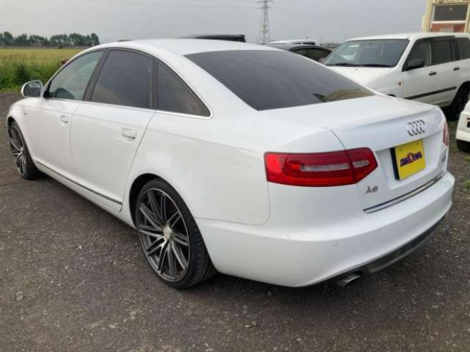 アウディA6 3.0 TFSI クワトロ Sライン 4WD　スマートキー　ナビ・TV ETC 盗難防止システム 革シート オートクルーズコントロール 正規輸入車 3000