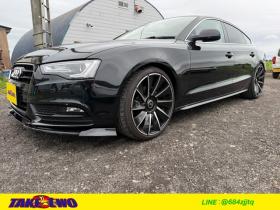 アウディ　A5スポーツバック 2.0 TFSI クワトロ Sラインパッケージ 4WD　レザーシート　プッシュスタート　パドルシフト　WALD20AW 正規輸入車 2000