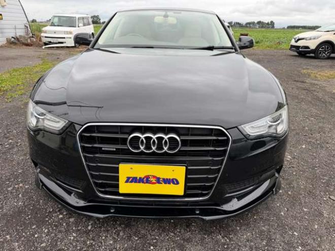 アウディA5スポーツバック 2.0 TFSI クワトロ Sラインパッケージ 4WD　レザーシート　プッシュスタート　パドルシフト　WALD20AW 正規輸入車 2000