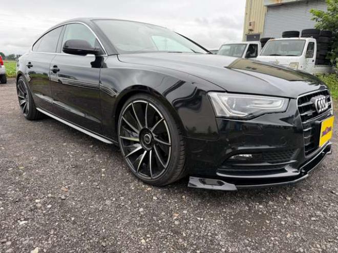 アウディA5スポーツバック 2.0 TFSI クワトロ Sラインパッケージ 4WD　レザーシート　プッシュスタート　パドルシフト　WALD20AW 正規輸入車 2000