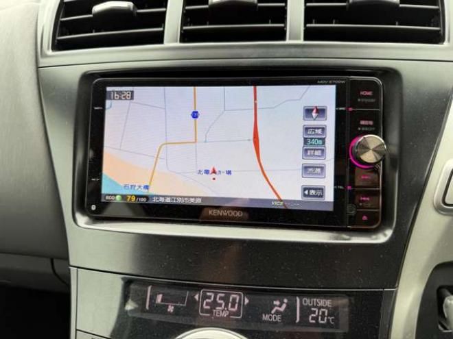 プリウスα1.8 S Lセレクション　夏冬タイヤ付き　インテリキー　ナビ・TV・Bカメラ　エンジンスターター 2WD 1800