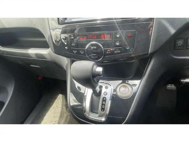 セレナ2.0 ハイウェイスター Vエアロモード 4WD　 2000