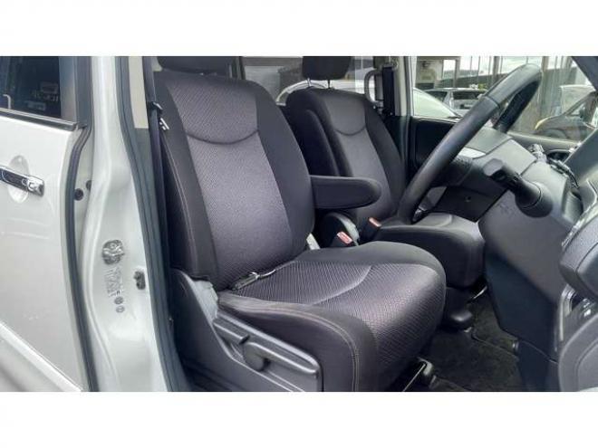 セレナ2.0 ハイウェイスター Vエアロモード 4WD　 2000