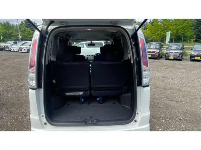 セレナ2.0 ハイウェイスター Vエアロモード 4WD　 2000