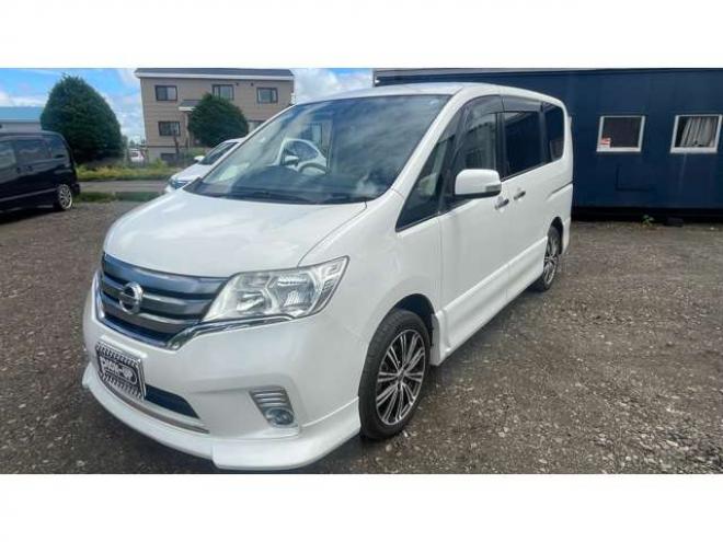 セレナ2.0 ハイウェイスター Vエアロモード 4WD　 2000