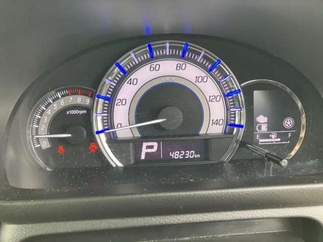 スペーシアカスタム Z ユーティリティパッケージ 4WD　 660