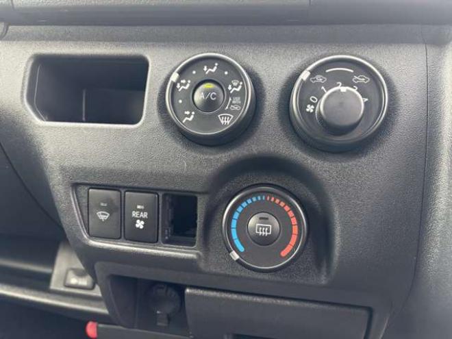 ハイエースバン2.8 DX ロング GLパッケージ ディーゼルターボ 4WD　 2800