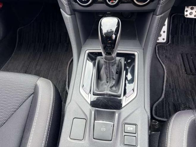 インプレッサG4 2.0 i-S アイサイト 4WD　 2000