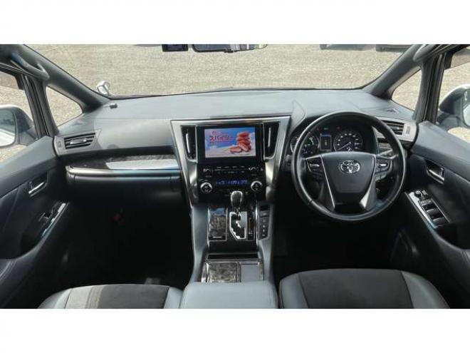 アルファードハイブリッド 2.5 S タイプゴールドII E-Four 4WD　 2500