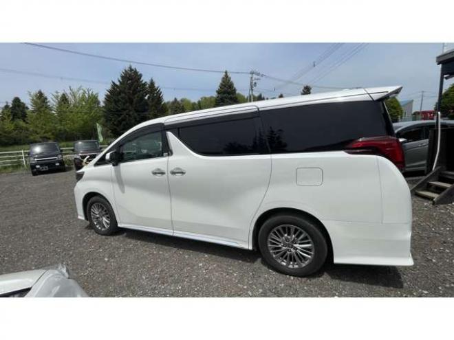 アルファードハイブリッド 2.5 S タイプゴールドII E-Four 4WD　 2500