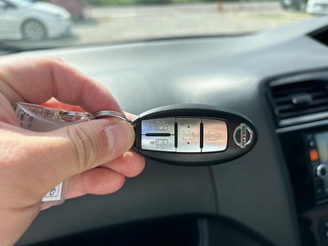 セレナ2.0HスターVセレクション+Safety 4W　Dローンが不安な方＜優遇ローン＞本州仕入 1年保証　寒冷地仕様 