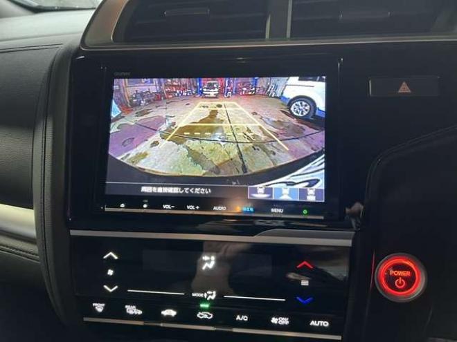 フィットハイブリッド　モデューロスタイル　法定12ヵ月点検整備付・本州仕入車両・Bluetooth対応純正ナビ・カラーバックモニター・ドライブレコーダー・モデューロスタイル・モデューロマフラー 2WD 1500