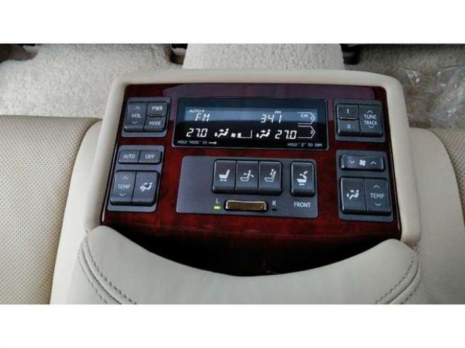 レクサスLSハイブリッド 600h バージョンU Iパッケージ 4WD　BRANEW22インチAW/サスコン/本州仕入車 5000
