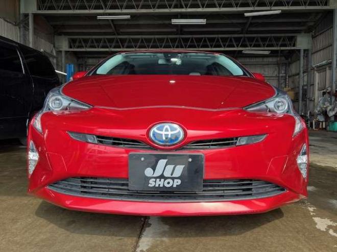 プリウス1.8 A ツーリングセレクション E-Four 4WD　法定24ヵ月点検整備付・新規車検整備付・純正9インチナビ・地デジ・セーフティーセンス・BSM・本州仕入車両 1800