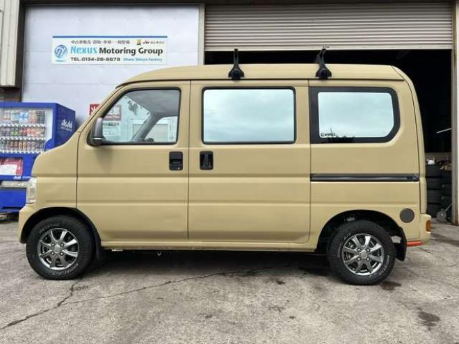 アクティバン SDX　キャンピング仕様車・車中泊仕様・マッドベージュ全塗装・Bluetooth対応社外ナビ・リアモニター・ベッドキット・LED照明・簡易シンク・100V外部電源・車検令和10年5月 2WD 660