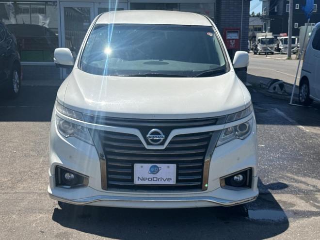 エルグランド3.5 350ハイウェイスターアーバンクロム4WD　ローンが不安な方＜優遇ローン＞　本州仕入　寒冷地仕様　 純正ナビTV　両側パワスラ 4WD 3500 5Dr