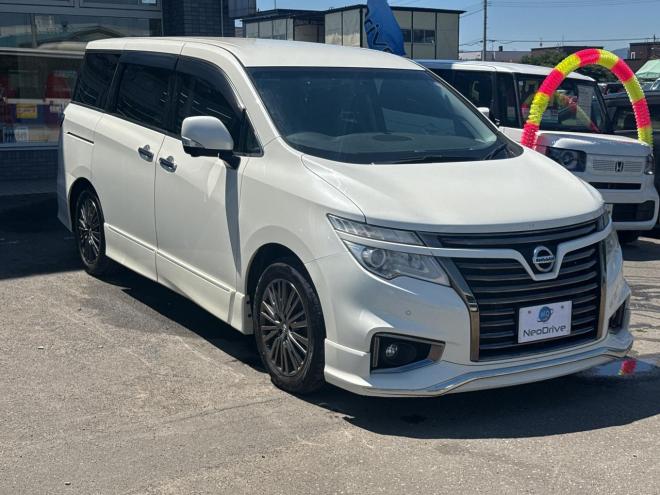 エルグランド3.5 350ハイウェイスターアーバンクロム4WD　ローンが不安な方＜優遇ローン＞　本州仕入　寒冷地仕様　 純正ナビTV　両側パワスラ 4WD 3500 5Dr