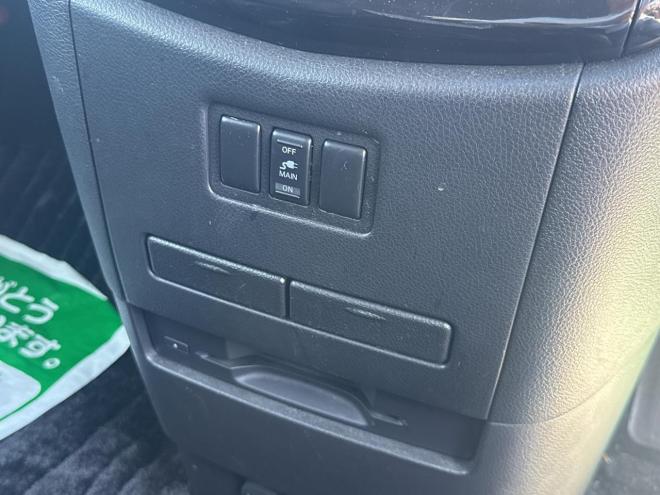 エルグランド3.5 350ハイウェイスターアーバンクロム4WD　ローンが不安な方＜優遇ローン＞　本州仕入　寒冷地仕様　 純正ナビTV　両側パワスラ 4WD 3500 5Dr