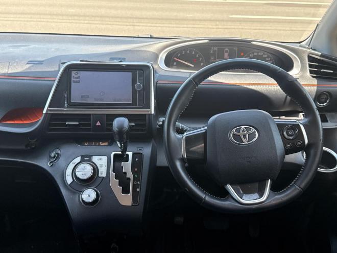 シエンタ1.5G 4WD  ローンが不安な方＜優遇ローン＞ 本州仕入　寒冷地仕様　モデリスタエアロ　純正ナビTV　 4WD 1500 5Dr