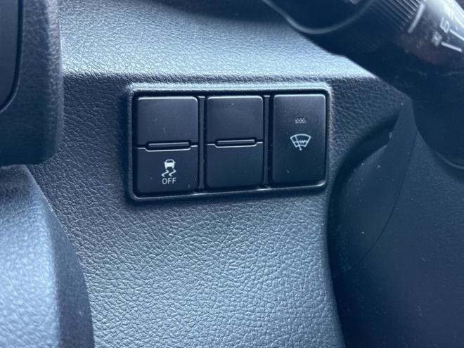 シエンタ1.5G 4WD  ローンが不安な方＜優遇ローン＞ 本州仕入　寒冷地仕様　モデリスタエアロ　純正ナビTV　 4WD 1500 5Dr