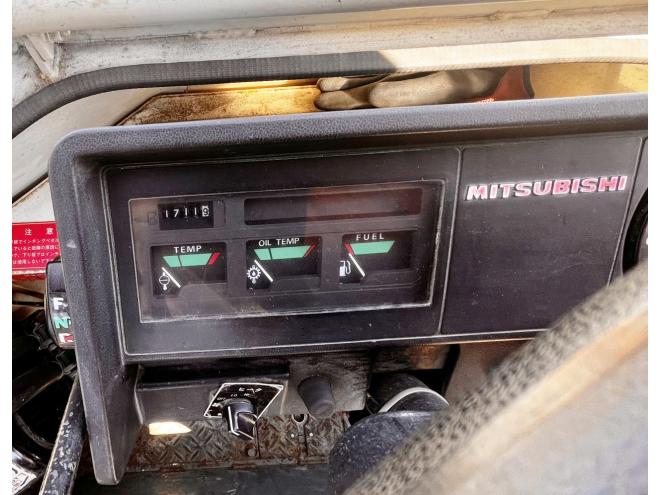 ホイールローダMITSUBISHI  WS200AII  ディーゼルエンジン　低アワー 4WD