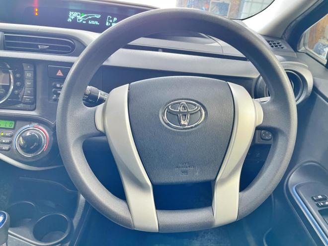 アクア1.5S 5年保証 スマキー ドラレコ 自社認証工場 車検整備2年付 寒冷地仕様 禁煙