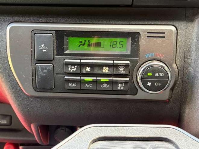 ハイエースバン2.7 スーパーGL ダークプライムII ワイド ミドルルーフ ロングボディ 4WD　ワンオーナー車社外テール　社外ナビ　後席モニターバックカメラ　ハーフレザーシート　ベットキット 2700