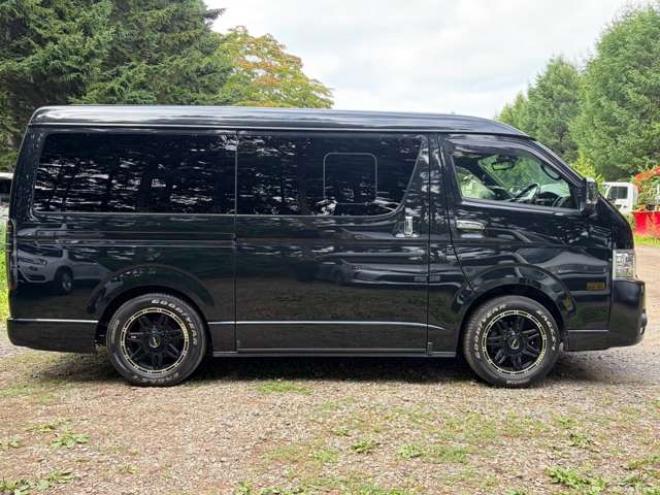 ハイエースバン2.7 スーパーGL ダークプライムII ワイド ミドルルーフ ロングボディ 4WD　ワンオーナー車社外テール　社外ナビ　後席モニターバックカメラ　ハーフレザーシート　ベットキット 2700