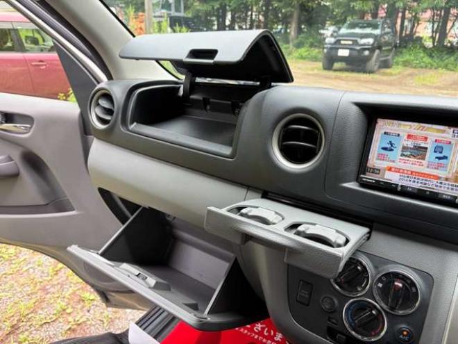 キャラバンNV350 2.5 プレミアムGX ロングボディ ディーゼルターボ 4WD　本州仕入　社外ナビ　バックカメラ　地デジ　エンジンスターター　ベットキット　ETC 2500