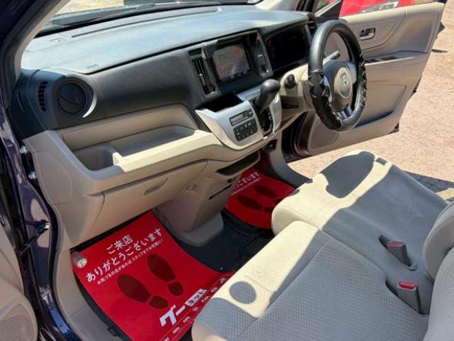 N-WGNG 4WD　社外ナビ　バックカメラ　プッシュスタート　ミラーヒーター　横滑り防止　スマートキー 660