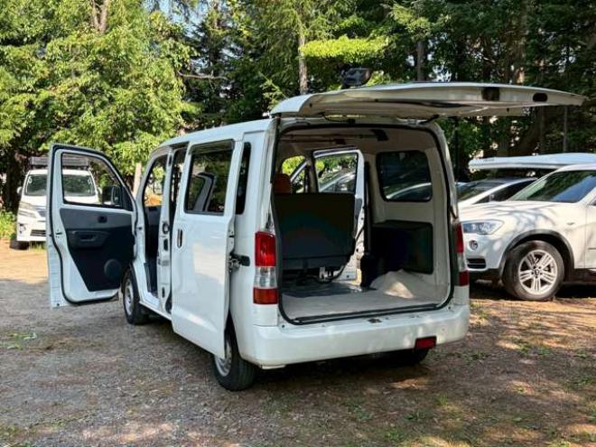 ライトエースバン1.5 DX 4WD　ワンオーナー　パワステ　両側スライドドア　寒冷地仕様　ナビ　ABS　エアコン 1500