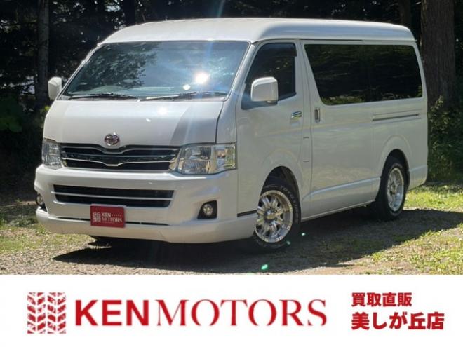 ハイエース2.7 GL ロング ミドルルーフ 4WD　キャンピング仕様(3ナンバー)　冷蔵庫　流し台　F Fヒーター　テーブル　ベット展開　外部電源　インバーター　バッテリーシステム　10人乗り 2700