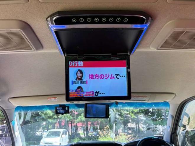 ハイエース2.7 GL ロング ミドルルーフ 4WD　キャンピング仕様(3ナンバー)　冷蔵庫　流し台　F Fヒーター　テーブル　ベット展開　外部電源　インバーター　バッテリーシステム　10人乗り 2700