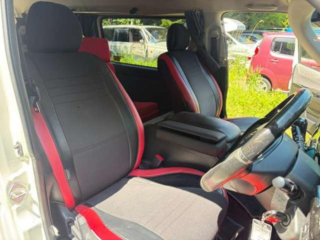 ハイエース2.7 GL ロング ミドルルーフ 4WD　キャンピング仕様(3ナンバー)　冷蔵庫　流し台　F Fヒーター　テーブル　ベット展開　外部電源　インバーター　バッテリーシステム　10人乗り 2700