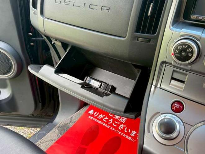 デリカD：5 2.4 G 4WD　 2400