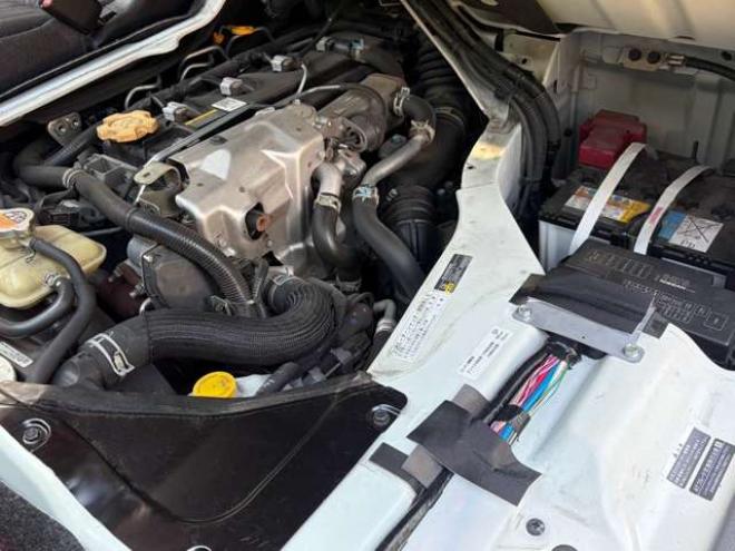 キャラバンNV350 2.5 プレミアムGX アーバンクロム ロングボディ ディーゼルターボ 4WD　ワンオーナー車オーテックエアロ　ローダウン社外ナビBカメラ地デジ　ブラインドモニター　エンジンスターター　社外17インチ 2500