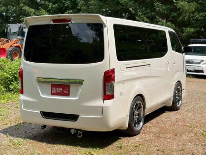 キャラバンNV350 2.5 プレミアムGX ロングボディ ディーゼルターボ 4WD　ドライブレコーダー　後席モニター　フルセグ　ナビ　バックカメラ　キーレスエントリー　ETC　両側スライドドア　ABS　盗難防止装置　横滑り防止装置　エアコン　パワステ　パワーウィンドウ 2500