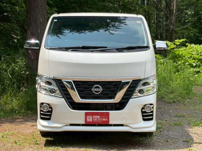 キャラバンNV350 2.5 プレミアムGX ロングボディ ディーゼルターボ 4WD　ドライブレコーダー　後席モニター　フルセグ　ナビ　バックカメラ　キーレスエントリー　ETC　両側スライドドア　ABS　盗難防止装置　横滑り防止装置　エアコン　パワステ　パワーウィンドウ 2500