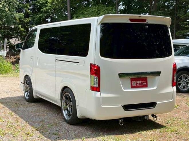 キャラバンNV350 2.5 プレミアムGX ロングボディ ディーゼルターボ 4WD　ドライブレコーダー　後席モニター　フルセグ　ナビ　バックカメラ　キーレスエントリー　ETC　両側スライドドア　ABS　盗難防止装置　横滑り防止装置　エアコン　パワステ　パワーウィンドウ 2500